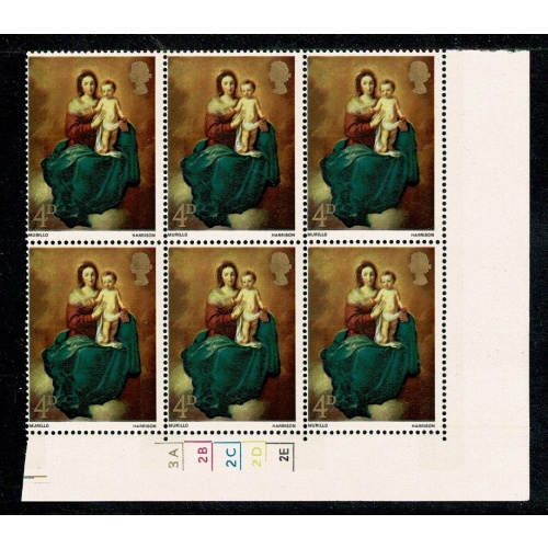 1967 Christmas 4d. Cyl. 3A 2B 2C 2D 2E  no dot block of six. SG 757