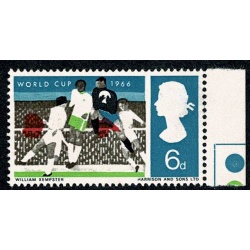 1966 World Cup 6d (ord). SHIFT OF RED. SG 694 var
