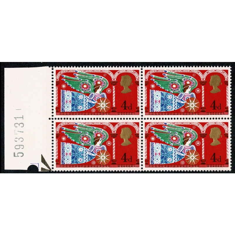 1969 Christmas 4d (3½mm band). EXTRA 14mm PHOS BAND. Positional block. SG 812b var