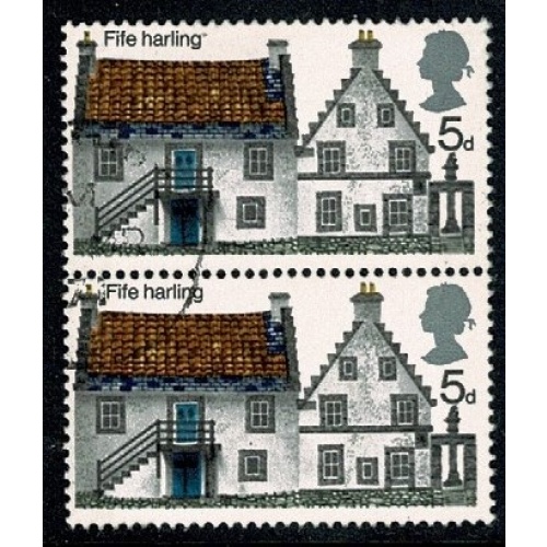 1970 Cottages 5d Fine Used pair. SG 815