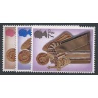 1972 Christmas.  Unmounted Mint set of 3 values. SG 913-915