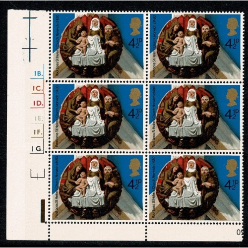 1974 Christmas 4½p.  Cyl. 1B 1C 1D 1E 1F 1G  p58 dot block of six. SG 967