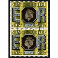 1977 Silver Jubilee 13p. Fine Used pair. SG 1037