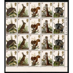 1977 Wildlife 9p. Listed varieties in positional block. SG Spec W370 c & d.
