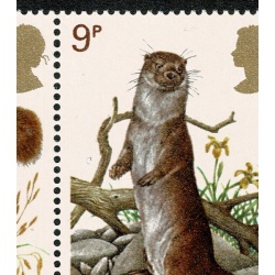 1977 Wildlife 9p. Listed varieties in positional block. SG Spec W370 c & d.