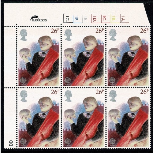 1982 British Theatre 26p Cyl. 1A 1B 1C 1D 1E 1F 1G dot block of six.  SG1185